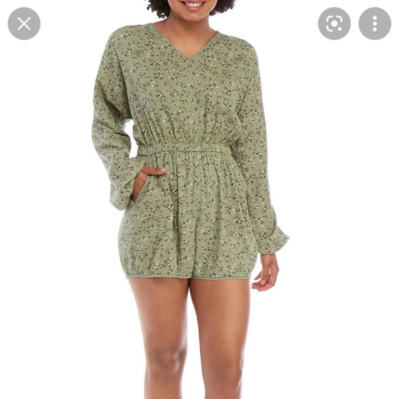 True Craft Pants - Floral Boho Long Sleeve Romper with Pockets